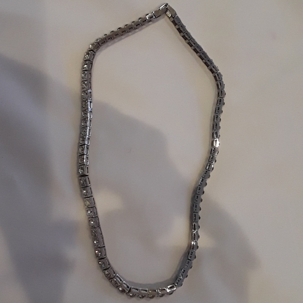 Beautiful, vintage Dorsons sterling necklace.